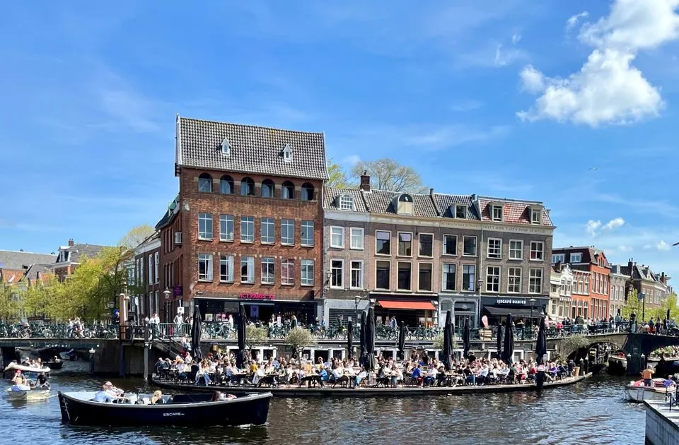 Foto van Annie's Terras Bar Restaurant