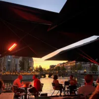 Annie's Terras Bar Restaurant