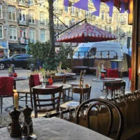 Le French Café – Javastraat